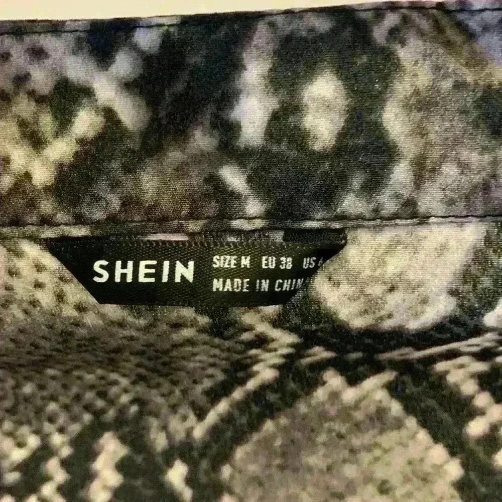 Shien Pattern Blouse - Picture 4 of 5